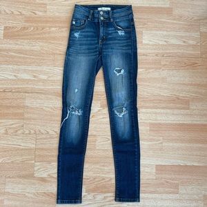 KanCan Ripped Destroyed Skinny Stretch Jeans 24